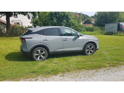 Ansicht 3 - Gebrauchtwagen Fahrzeug, Modell Qashqai der Marke Nissan von Verkäufer Autohaus Roland Stern - Zweigniederlassung der Autohaus MKM Huber GmbH