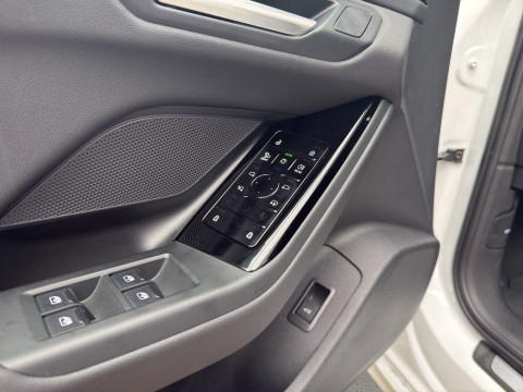 Audi - A6 Avant e-tron