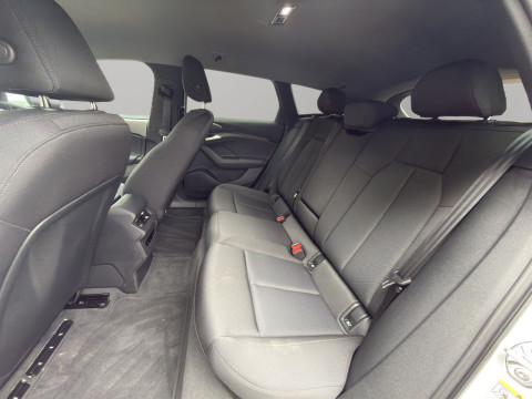 Audi - A6 Avant e-tron