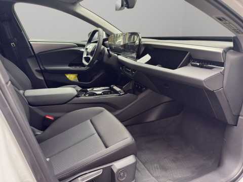 Audi - A6 Avant e-tron