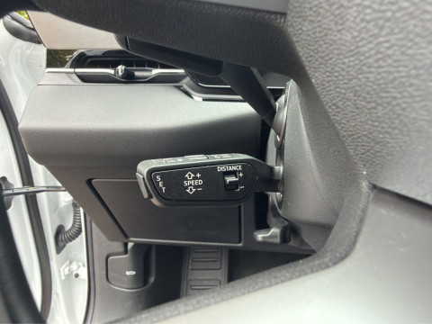 Audi - A6 Avant e-tron