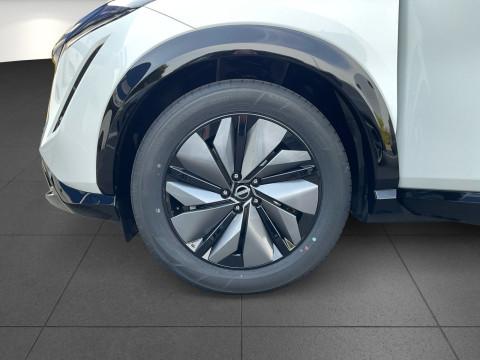 thumb-undefined