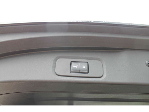 thumb-undefined