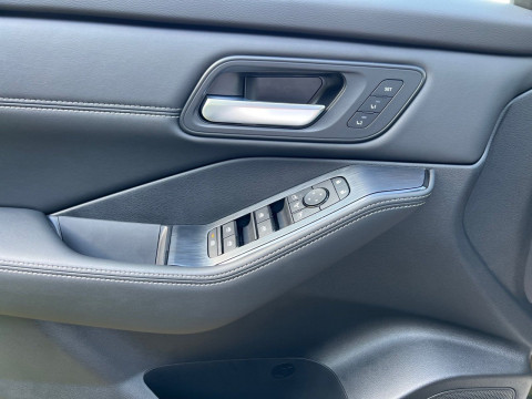 Ansicht 23 - Gebrauchtwagen Fahrzeug, Modell X-Trail der Marke Nissan von Verkäufer C. Thomsen GmbH