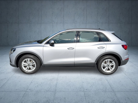 Audi Q3 - Q3 35 TDI LED/Nav/Kam/SHZ/ACC/sound/PBox/Assist