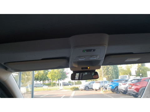 thumb-undefined