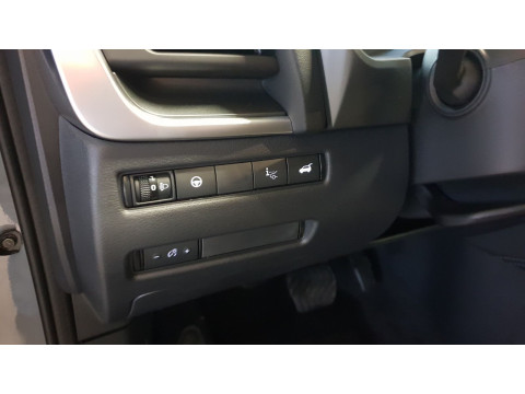 thumb-undefined