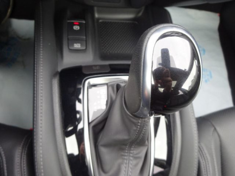 thumb-undefined