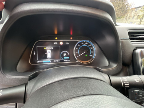 Ansicht 28 - Gebrauchtwagen Fahrzeug, Modell Leaf der Marke Nissan von Verkäufer Mattern GmbH