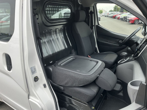 Ansicht 8 - Gebrauchtwagen Fahrzeug, Modell e-NV200 der Marke Nissan von Verkäufer Mattern GmbH