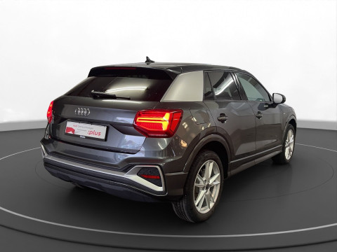Audi - Q2