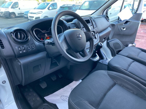 Ansicht 17 - Gebrauchtwagen Fahrzeug, Modell NV300 der Marke Nissan von Verkäufer Mattern GmbH