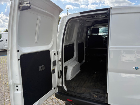 Ansicht 12 - Gebrauchtwagen Fahrzeug, Modell e-NV200 der Marke Nissan von Verkäufer Automobile J. Heddier GmbH