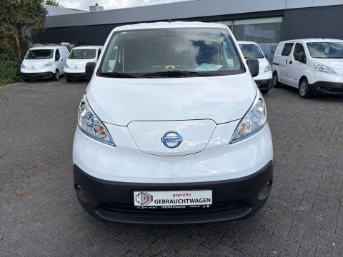 Ansicht 14 - Gebrauchtwagen Fahrzeug, Modell e-NV200 der Marke Nissan von Verkäufer Automobile J. Heddier GmbH