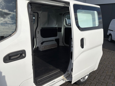 Ansicht 11 - Gebrauchtwagen Fahrzeug, Modell e-NV200 der Marke Nissan von Verkäufer Automobile J. Heddier GmbH