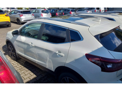thumb-undefined