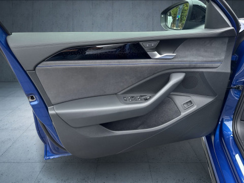 Volkswagen - Passat Variant