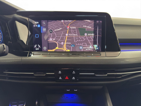 Volkswagen - Golf GTI