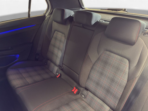 Volkswagen - Golf GTI