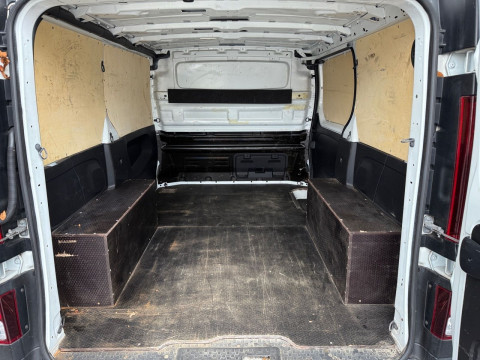 Ansicht 11 - Gebrauchtwagen Fahrzeug, Modell NV300 der Marke Nissan von Verkäufer Autohaus Wegener Berlin GmbH - Filiale Spandau