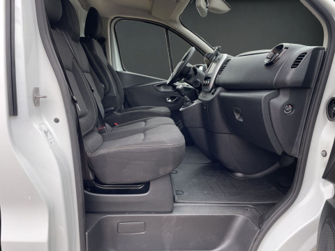 Ansicht 13 - Gebrauchtwagen Fahrzeug, Modell NV300 der Marke Nissan von Verkäufer Autohaus MKM Huber GmbH / Gebrauchtwagenpark