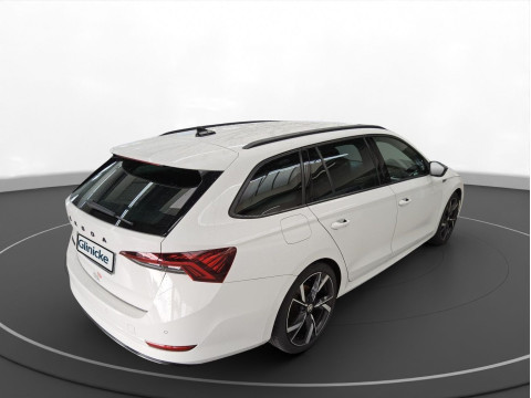 Škoda Octavia - Octavia Combi 2.0 TSI 4x4 Sportline AHK LED LM 19" Navi PDC vo+hi ACC
