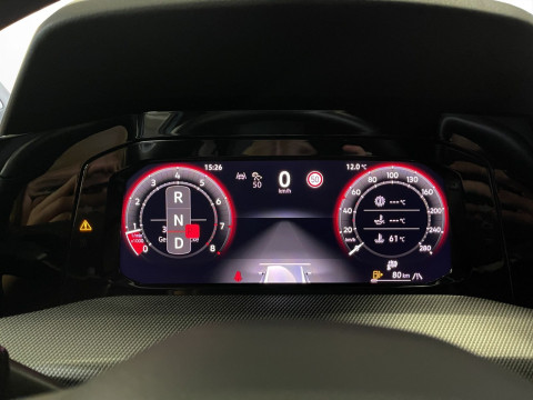 Volkswagen - Golf GTI