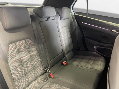 Volkswagen - Golf GTI