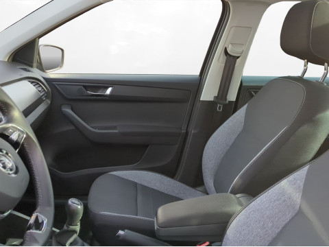 &Scaron;koda Fabia - Fabia 1.0 TSI Drive 125 Best of Pano