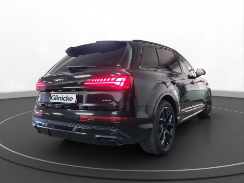 Audi Q7 TFSI e - Q7 TFSI e qu. S line business Pano AHK B&O