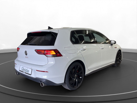 Volkswagen - Golf GTI