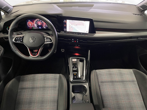 Volkswagen - Golf GTI