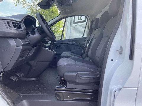 Ansicht 9 - Neuwagen Fahrzeug, Modell Primastar der Marke Nissan von Verkäufer Auto Emotion GmbH & Co. KG