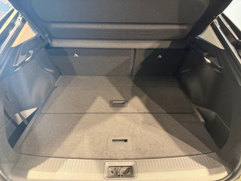 Ansicht 12 - Neuwagen Fahrzeug, Modell Ariya der Marke Nissan von Verkäufer Autohaus Büdenbender Dillenburg GmbH