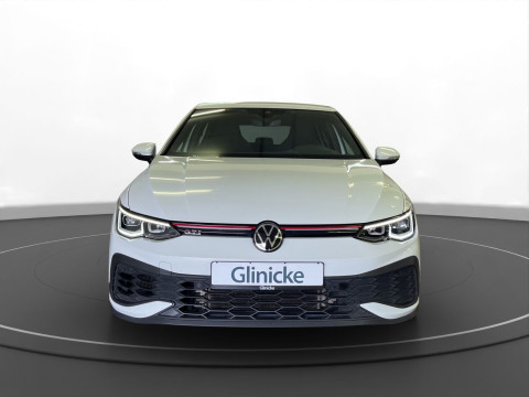Volkswagen Golf GTI - Golf VIII GTI Clubsport LED LM 19" Navi PDC+RFK ACC