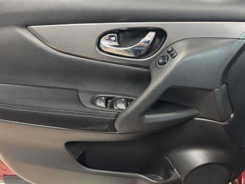 Ansicht 5 - Gebrauchtwagen Fahrzeug, Modell Qashqai der Marke Nissan von Verkäufer Auto Emotion GmbH & Co. KG