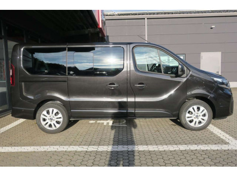 Ansicht 4 - Gebrauchtwagen Fahrzeug, Modell Primastar der Marke Nissan von Verkäufer Autohaus Johann Parzefall e.K.