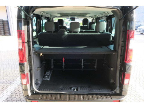 Ansicht 9 - Gebrauchtwagen Fahrzeug, Modell Primastar der Marke Nissan von Verkäufer Autohaus Johann Parzefall e.K.