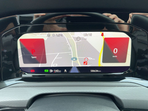 Volkswagen - Golf GTI