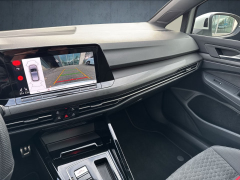 Volkswagen - Golf GTI