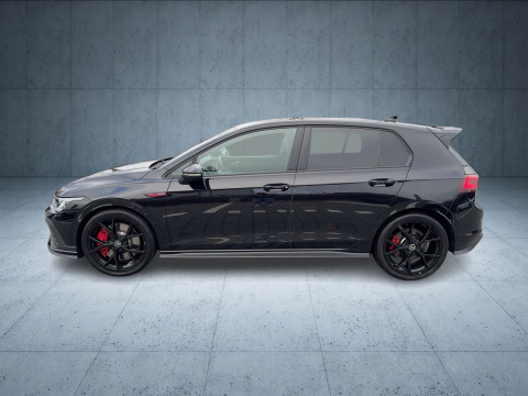Volkswagen Golf GTI - Golf GTI Clubsport Black/Matrix/Nav/h&k/Kam/19"