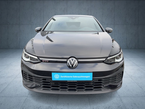 Volkswagen - Golf GTI