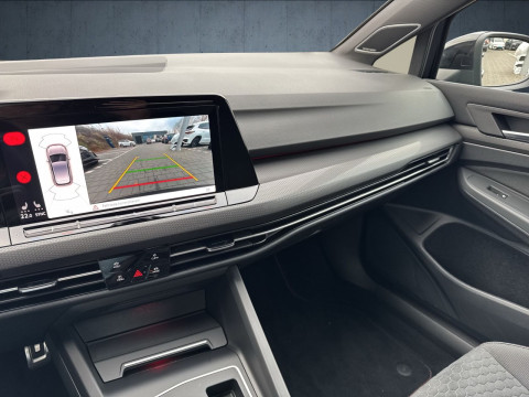 Volkswagen - Golf GTI