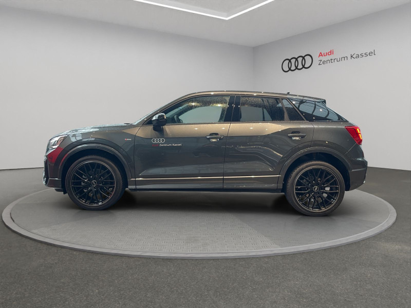 Audi - Q2