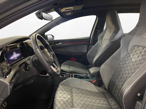 Volkswagen - Golf Variant