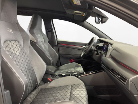 Volkswagen - Golf Variant