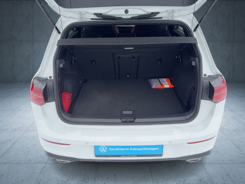 Volkswagen - Golf GTI