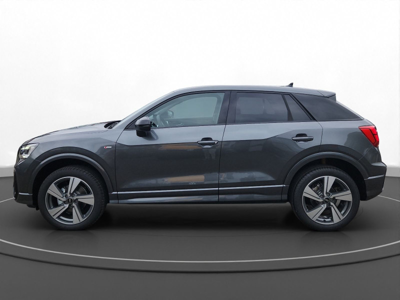 Audi - Q2