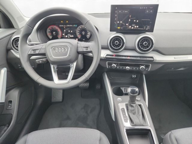 Audi - Q2