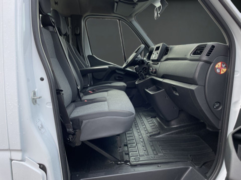 Ansicht 6 - Gebrauchtwagen Fahrzeug, Modell NV400 der Marke Nissan von Verkäufer Autohaus MKM Huber GmbH / Gebrauchtwagenpark